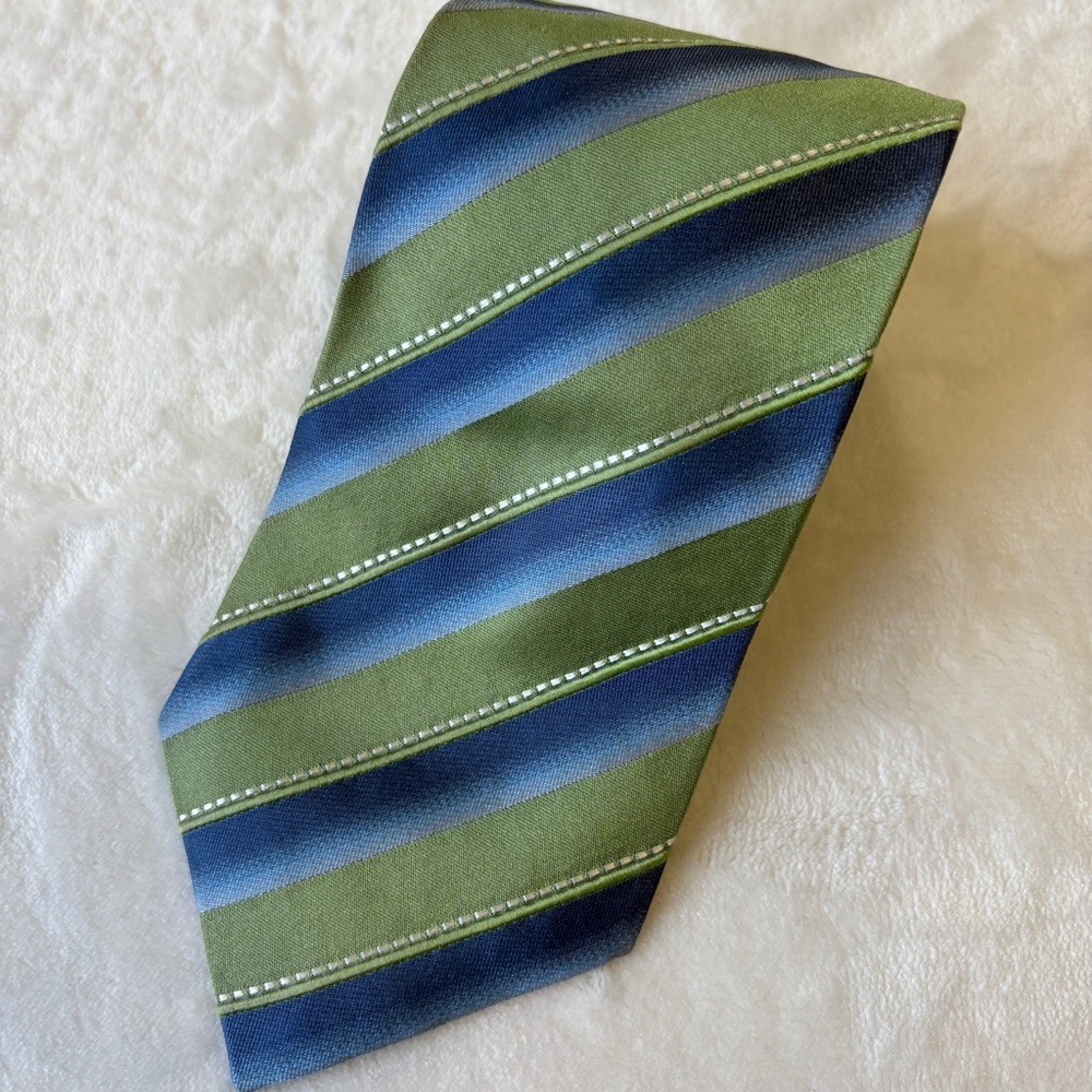 BOSS Hugo Boss 59" Necktie 100% Silk Green & Blue Striped Italian Designer Tie